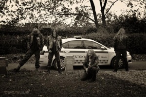 Achtung, thrashers! GÖTTERDÄMMERUNG!