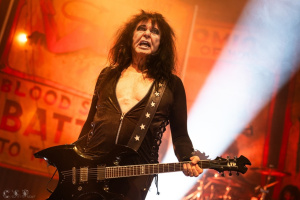 „Právníci nahrávacích společností usnuli za volantem“, říká k rozmachu AI  Blackie Lawless (W.A.S.P) 