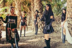 Červnový Spark uvádí: PIRATE QUEEN – Loupeživá posádka v sukních