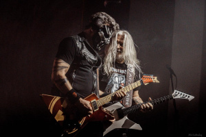 Jiří Urban st. z ARAKAIN se zranil. Koncert s DYMYTRY v Plzni se neruší, bude speciální!