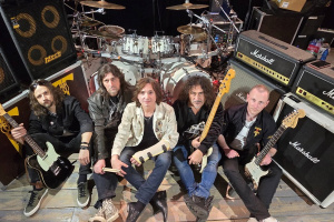 TUBLATANKA vyráží na turné po Česku se dvěma novými kytaristy