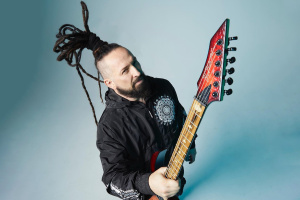Rockový mohykán Zoltán Báthory (FFDP) v zářijovém Sparku: „Všechno jde.“