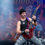 2025_08_16_RC_Serious Black_DSC_3438