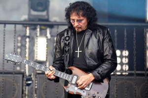 Tony Iommi letos vydá sólové album