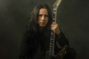 Řecký sekerník a metalová královna – poslechněte si nový singl Guse G. nazpívaný Doro