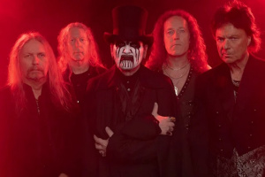 Nová deska KING DIAMOND vázne na samotném Kingovi