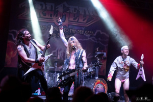 Foto: Basinfirefest byl zahájen středečním „rozjezdovým“ dnem s TRAGEDY, UMBRTKOU i INSANIÍ