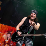 2025_08_16_RC_Serious Black_DSC_3544