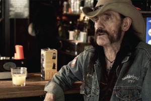Popel Lemmyho Kilmistera byl uložen v klubu Rainbow Bar & Grill