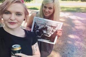 Pražská femme fatale punk rock čtyřka SOUR BITCH pokřtí novou desku v Rock Café